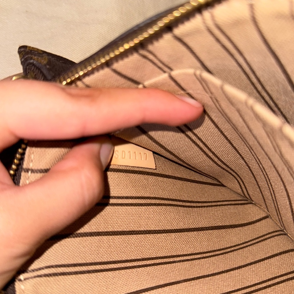 Louis Vuitton Brown and Tan Monogram Wristlet - Picture 5 of 6